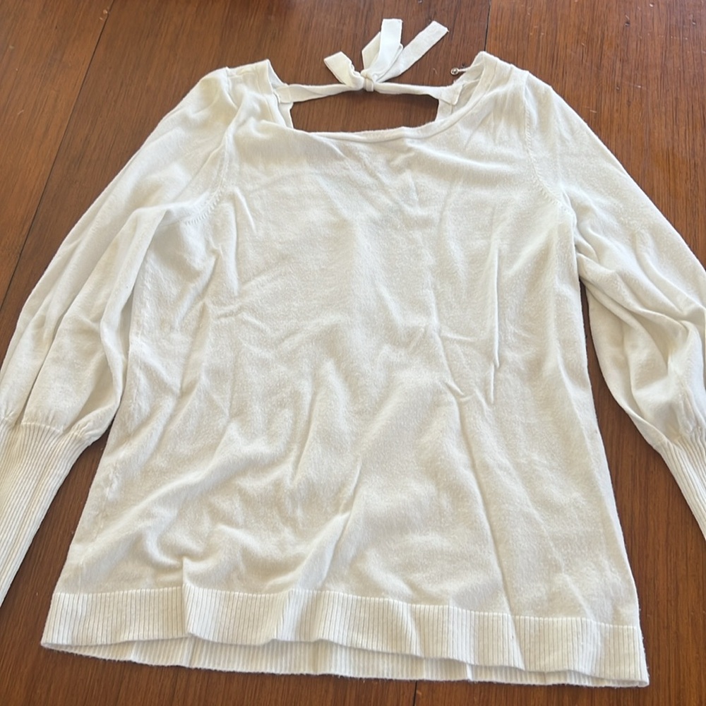WHBM cashmere ekru sweater - Picture 3 of 6